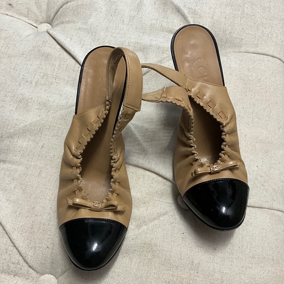 Chanel vintage sandal - Picture 1 of 3